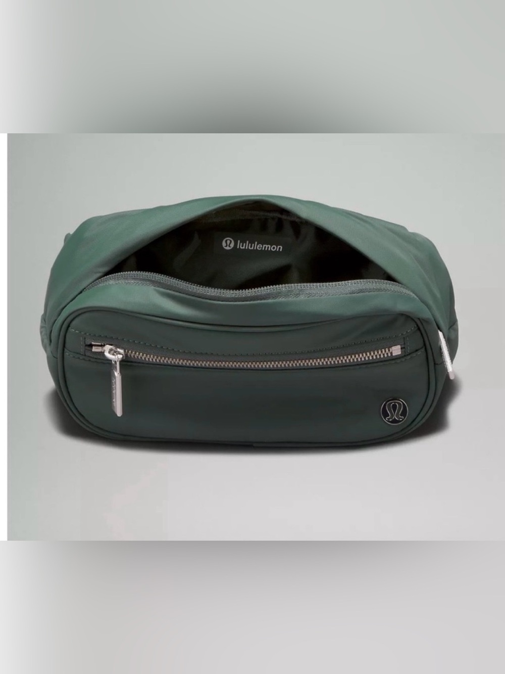 Lululemon Wunderlust Belt Bag - Picture 2 of 8